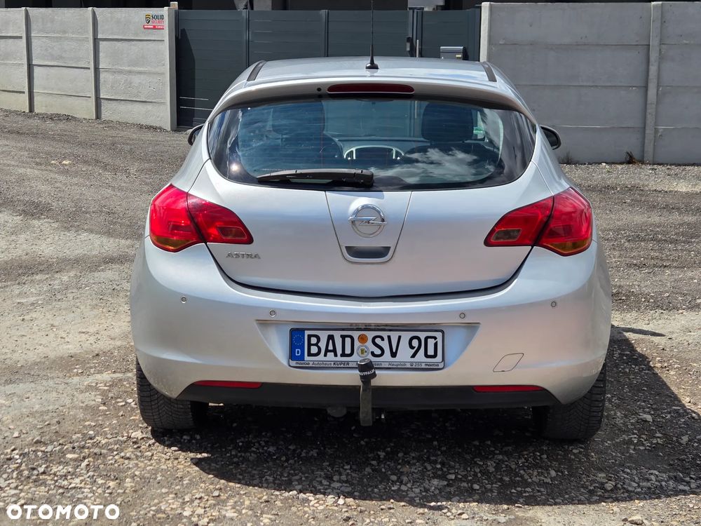 Opel Astra 1.6 - 6