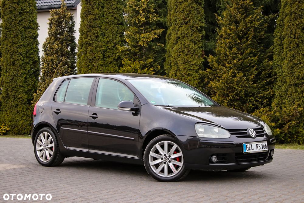 Volkswagen Golf 2.0 FSI Speed - 2