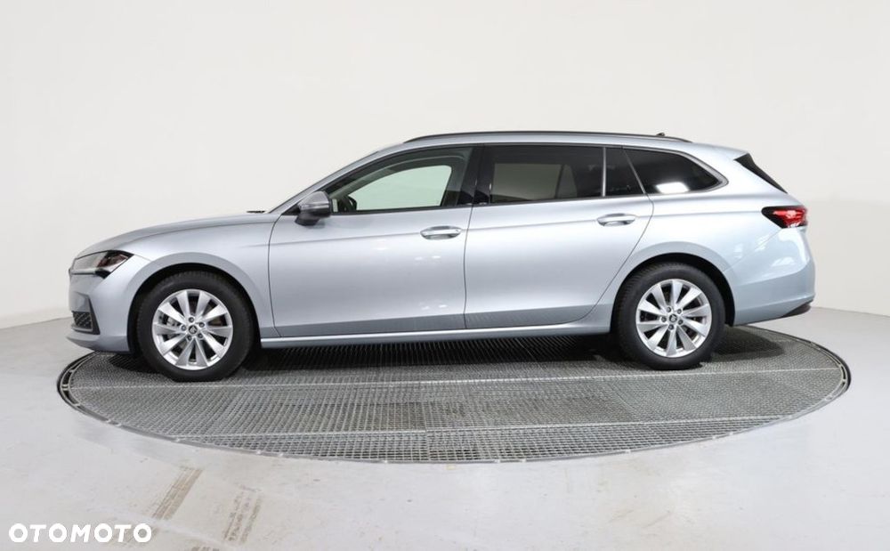 Skoda Superb 2.0 TDI SCR Drive DSG - 4