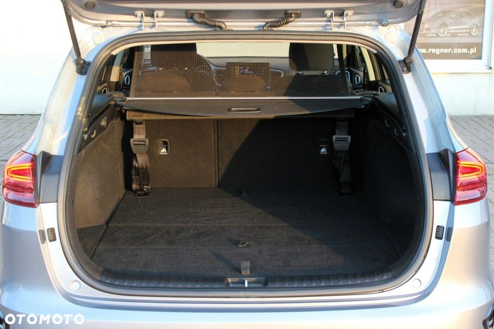 Kia Ceed 1.6 CRDi mHEV M - 8