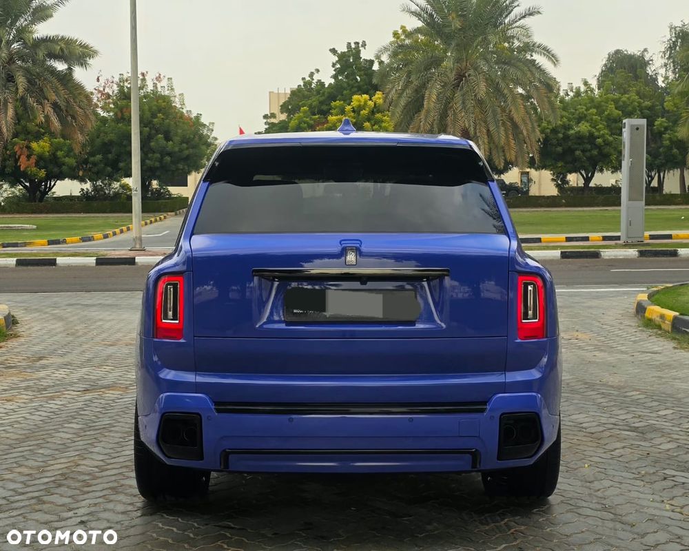 Rolls-Royce Cullinan - 7