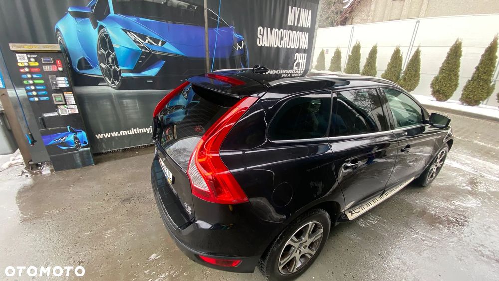 Volvo XC 60 D5 AWD Summum - 10