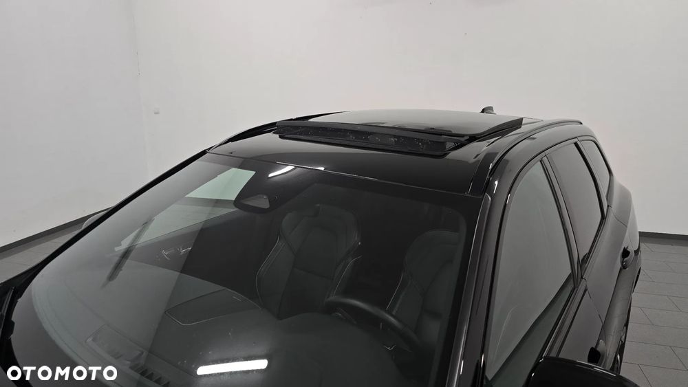 Volvo XC 60 B4 D Ultimate Dark - 12