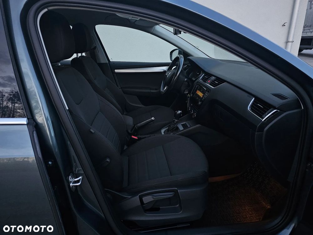 Skoda Octavia 2.0 TDI DSG Style - 9