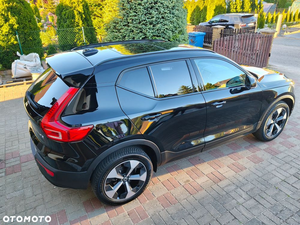 Volvo XC 40 T2 Plus Dark - 4