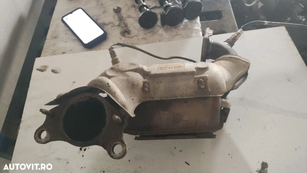 CATALIZATOR DACIA LOGAN , SANDERO, RENAULT CLIO 4, CAPTUR 0.9 TCE 2016 208A01858R, 8201164279