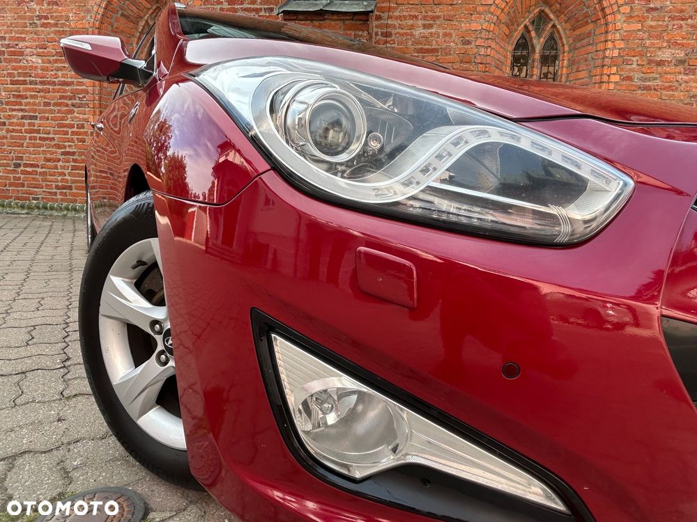 Hyundai i40 1.7 CRDi Comfort + - 2