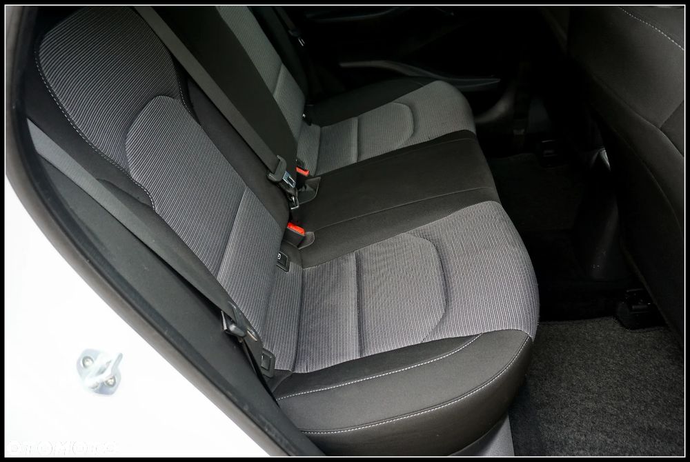 Hyundai i30 1.4 Fifa World Cup Edition - 6