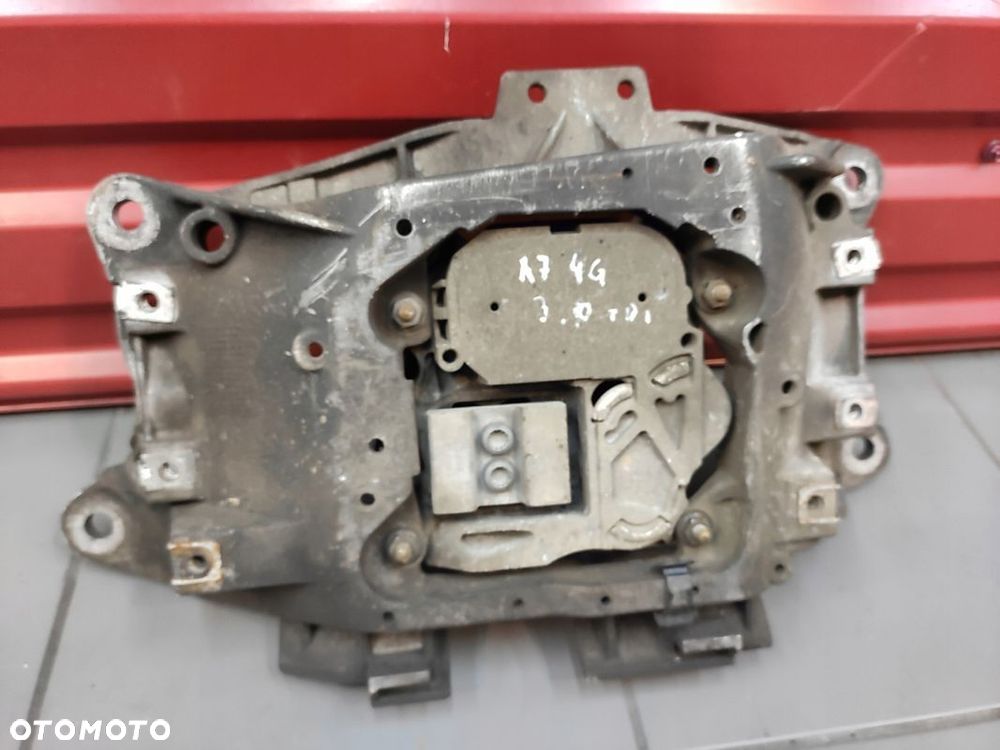 AUDI A7 4G LIFT 3.0 TDI PODPORA ŁAPA PODUSZKA SKRZYNI BIEGÓW ORYGINAŁ - 7