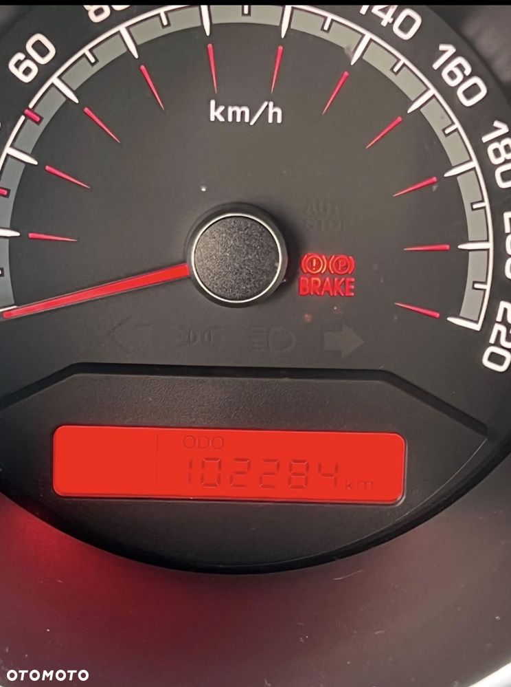Kia Venga 1.6 CRDi 128 ISG Edition 7 - 10