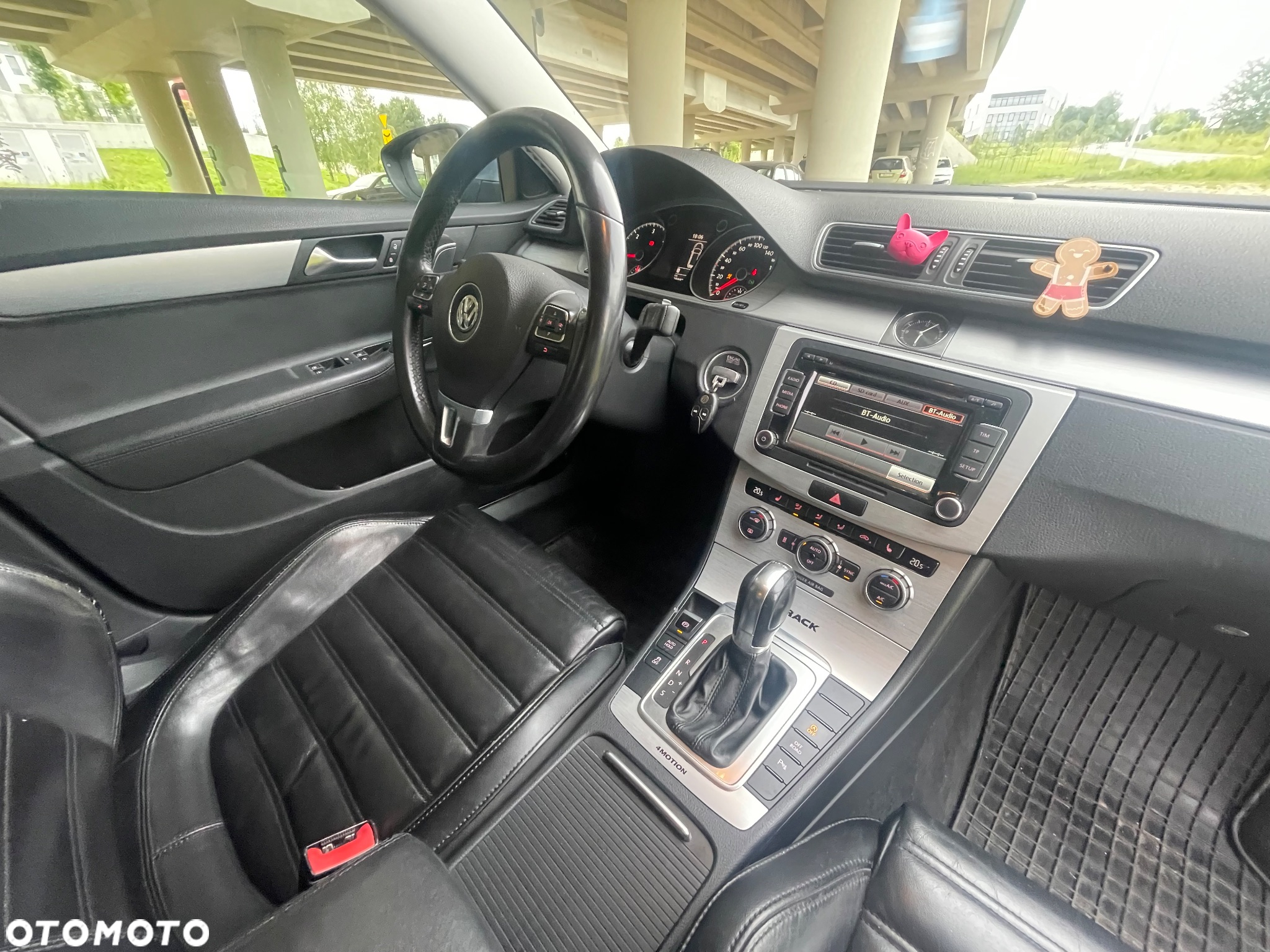 Volkswagen Passat 2.0 TDI 4Mot Highline DSG - 13