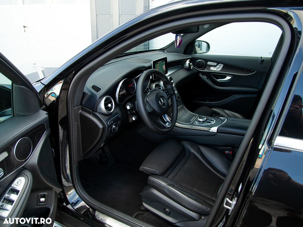 Mercedes-Benz GLC - 13