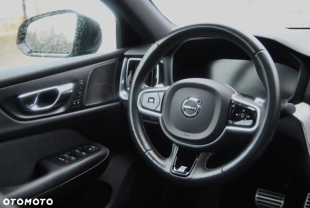 Volvo S60 T6 AWD Geartronic RDesign - 10