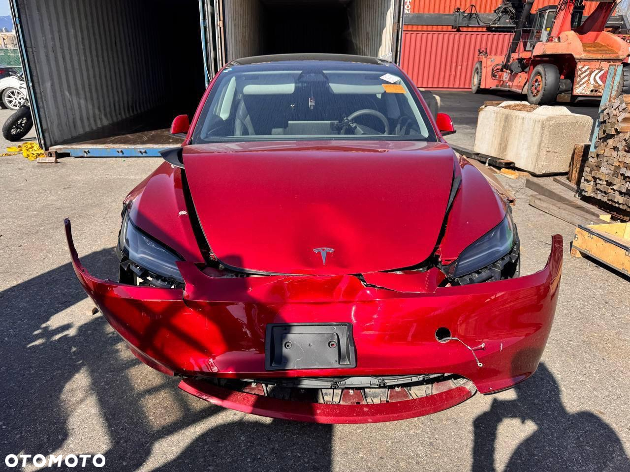 Tesla Model 3 Long Range AWD - 3