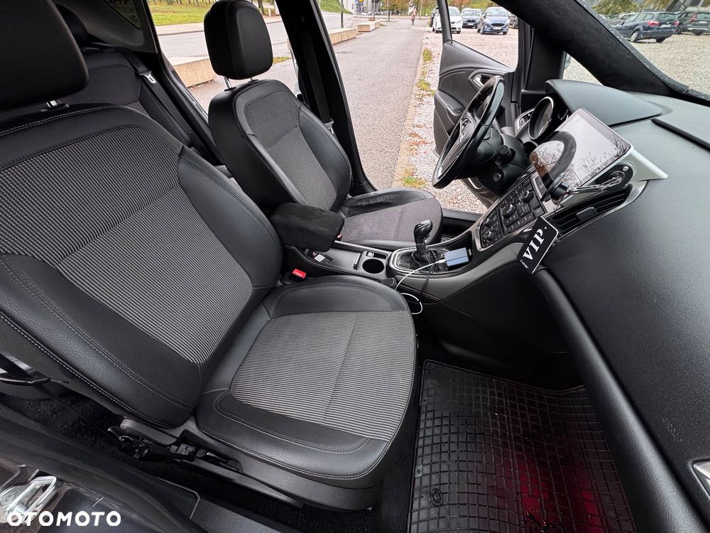 Opel Astra - 17