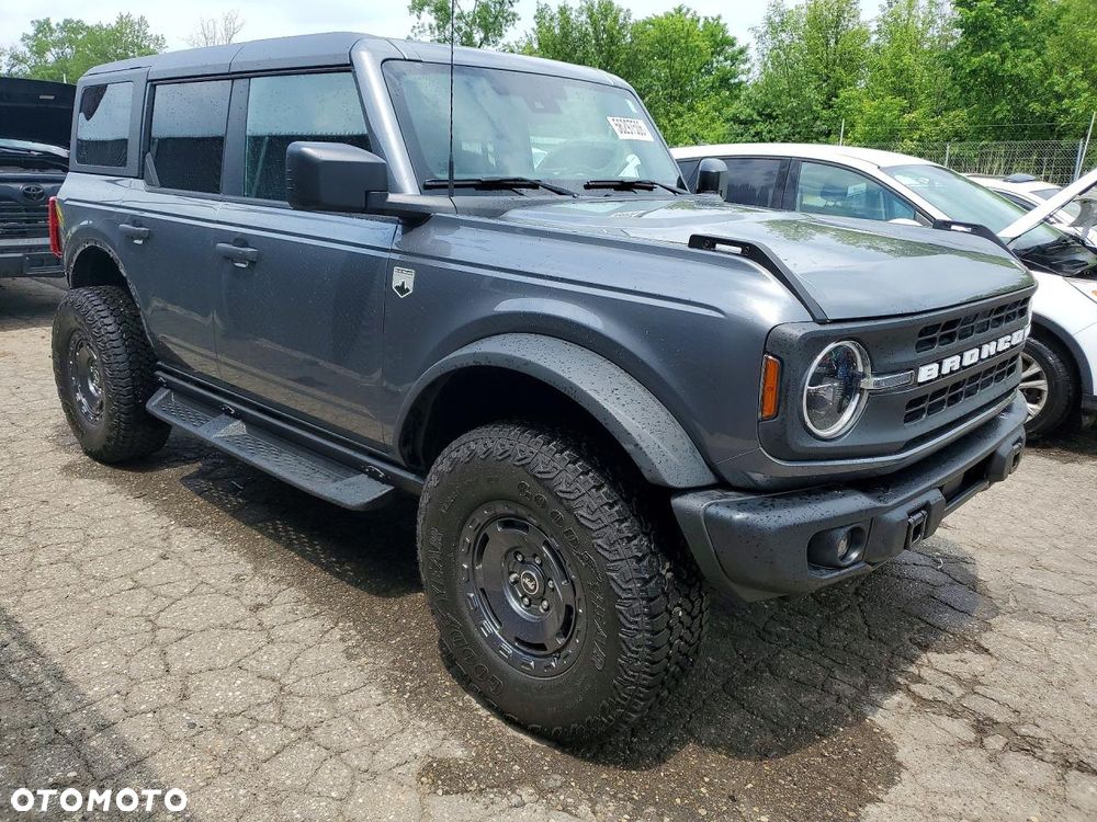 Ford Bronco Sport - 3