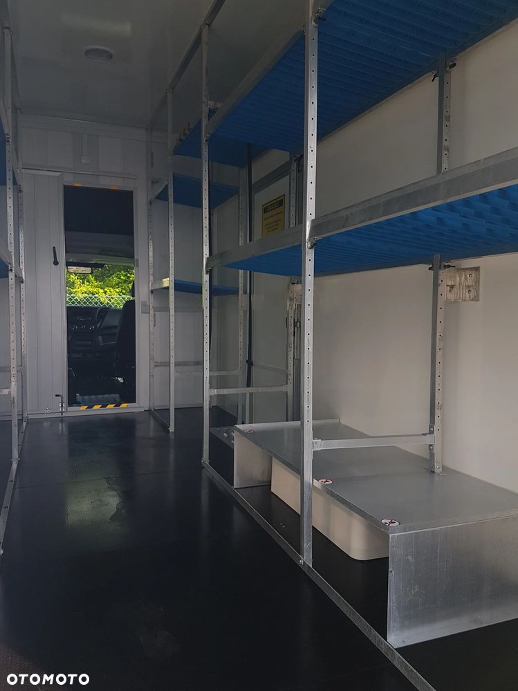 Iveco DAILY KONTENER NISKOPODŁOGOWY 4,44x2,23x2,42 SKLEP FOODTRUCK BAR KLIMA KONIOWÓZ KAMPER 35S14 KRAJOWY - 21