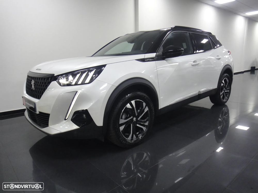 Peugeot 2008 PureTech 130 EAT8 GT - 2