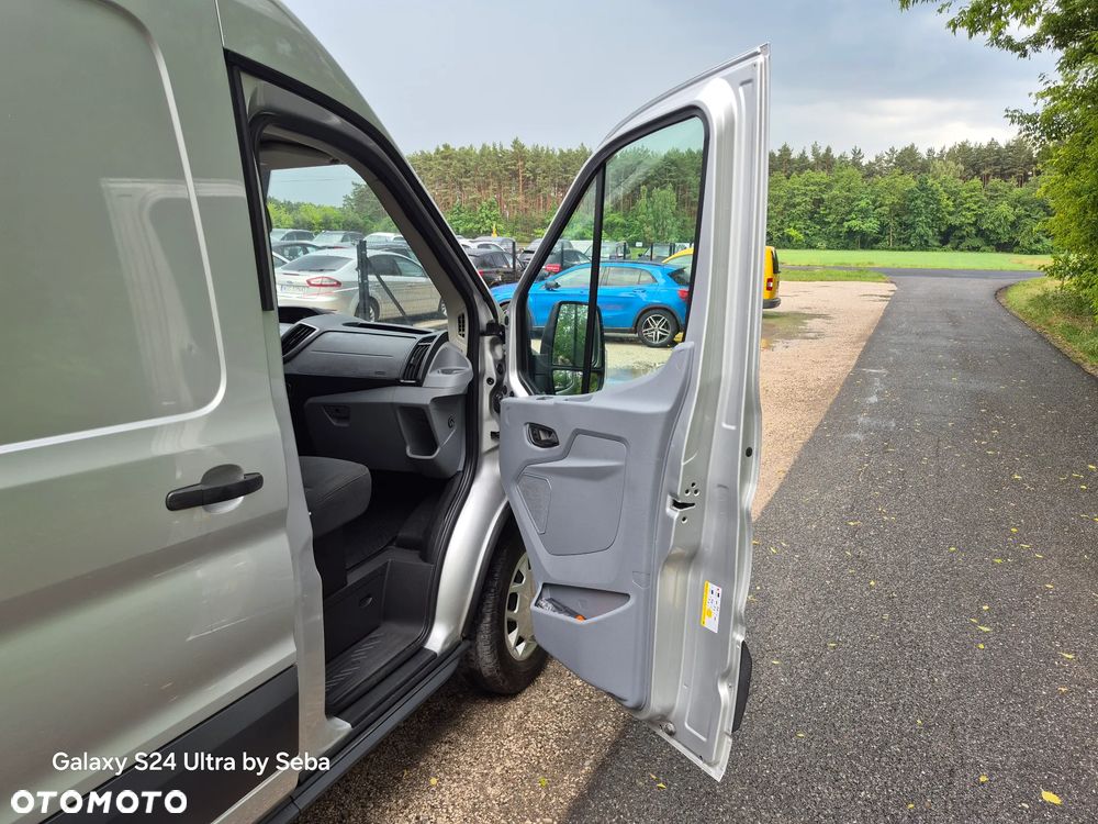 Ford Transit - 23