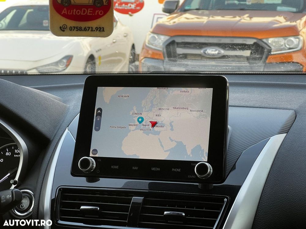 Mitsubishi Eclipse-Cross Plug-In Hybrid 4WD Plus Select - 11