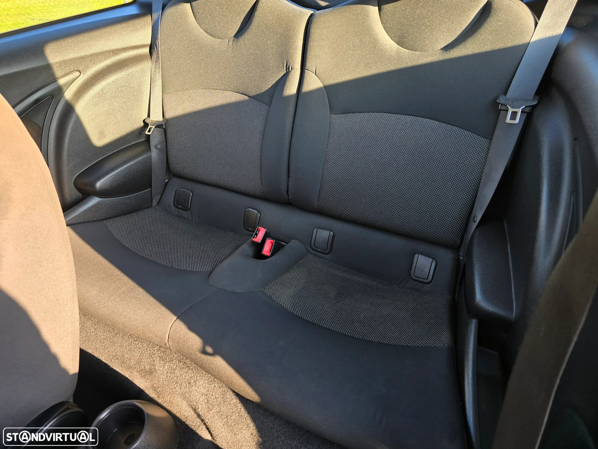 MINI 3 Portas Cooper D - 20