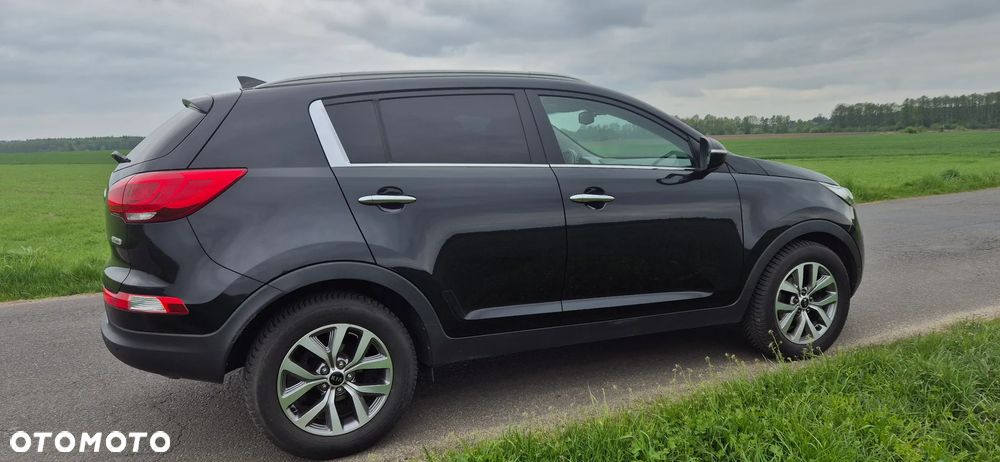 Kia Sportage 1.7 CRDI 2WD ISG Dream-Team Edition - 3