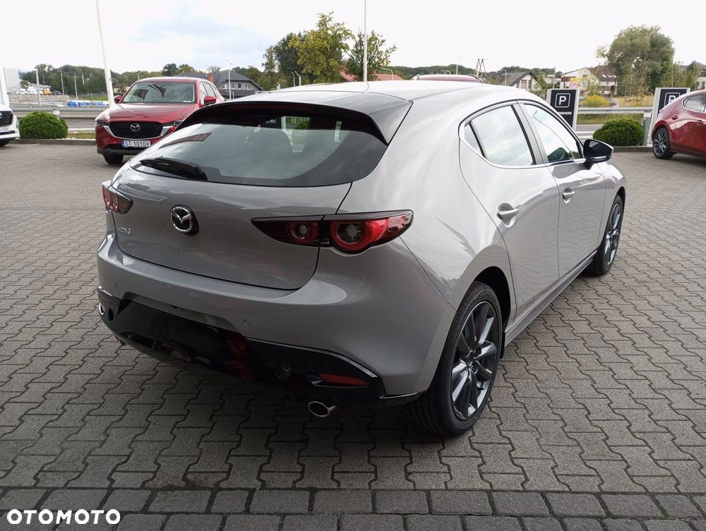 Mazda 3 - 4