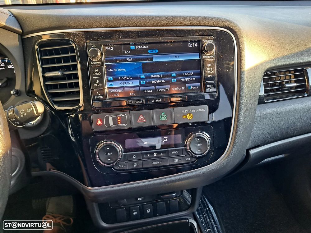 Mitsubishi Outlander - 9