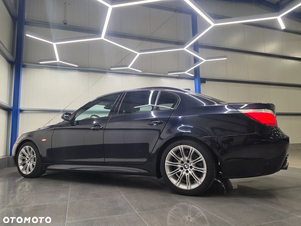 BMW Seria 5 520d Edition Sport - 18
