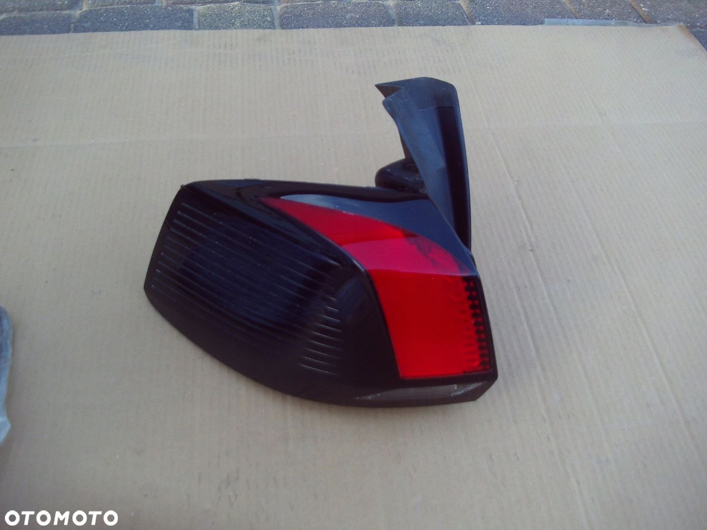 LAMPA LEWA PEUGEOT 5008 II ORY EUROPA - 1