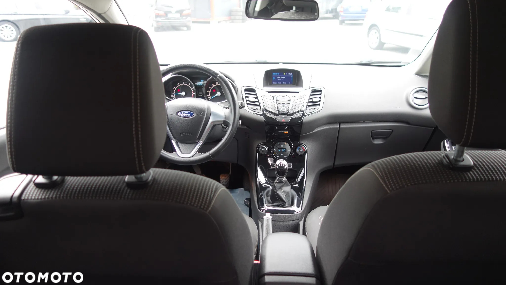 Ford Fiesta 1.0 EcoBoost Titanium - 18