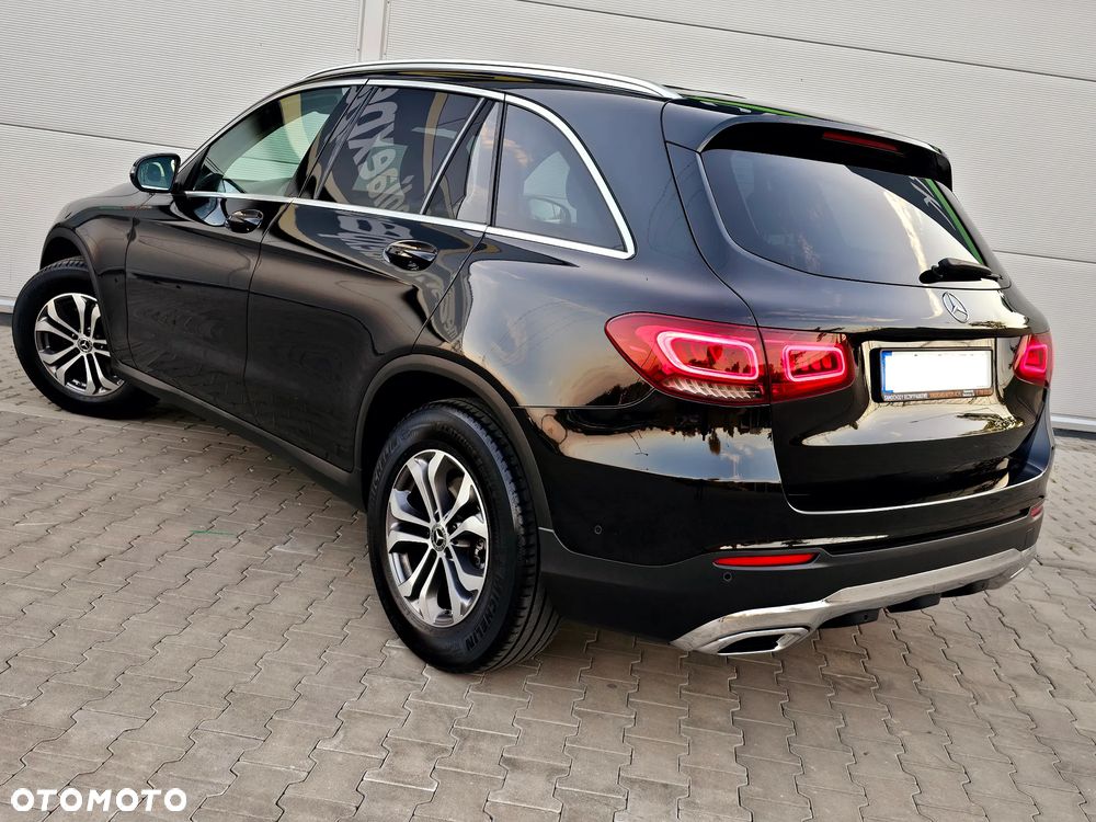 Mercedes-Benz GLC 200 4Matic 9G-TRONIC Exclusive - 4