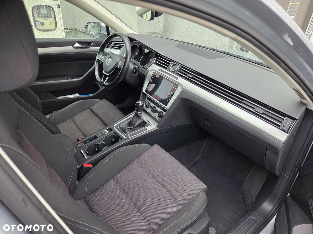 Volkswagen Passat 2.0 TDI BMT Comfortline - 7