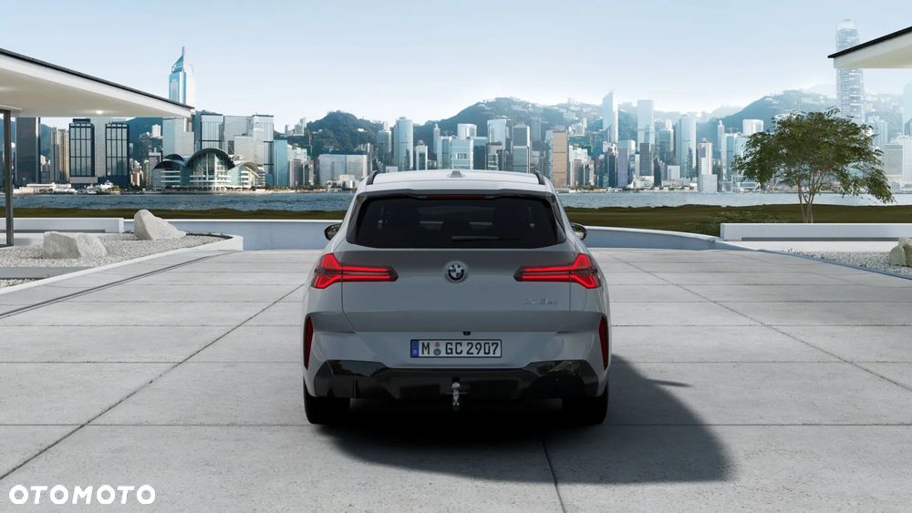 BMW X3 xDrive20 mHEV - 13