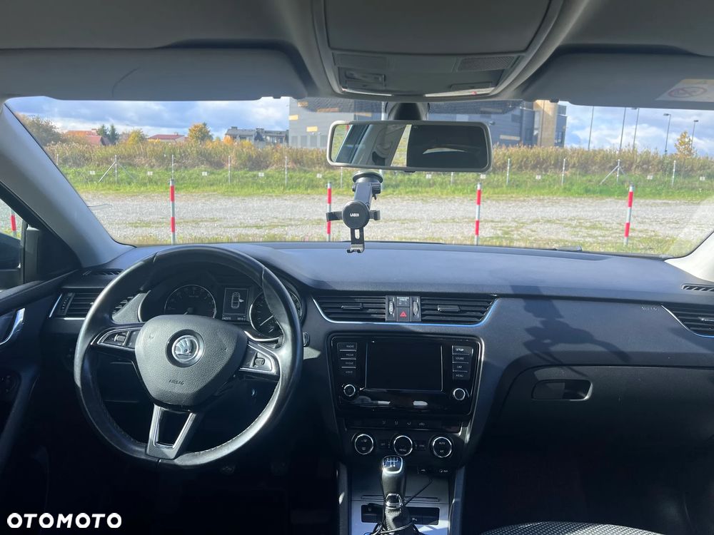Skoda Octavia - 2