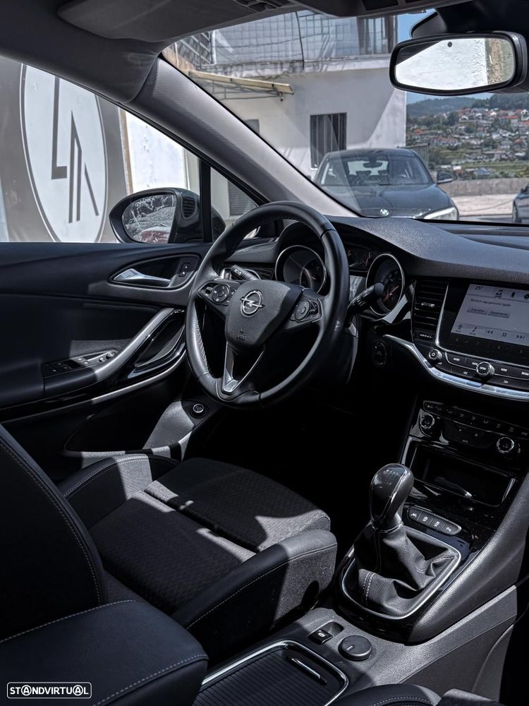 Opel Astra Sports Tourer 1.6 CDTI Ecotec Innovation S/S - 11