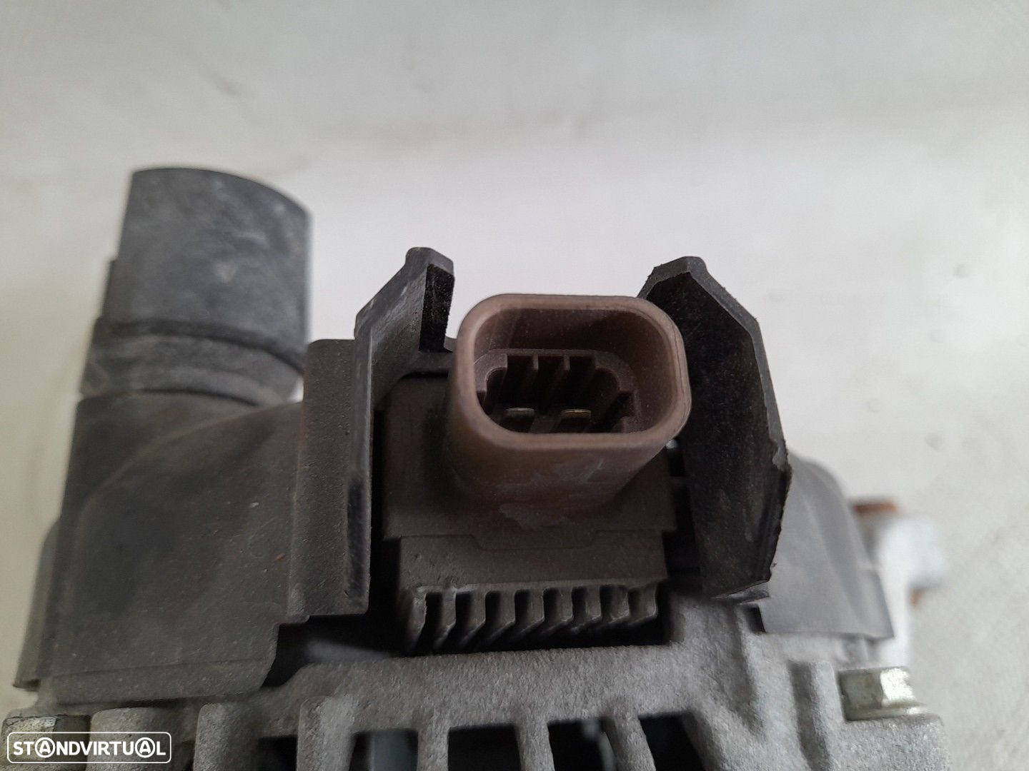 Alternador OPEL Corsa E - 4