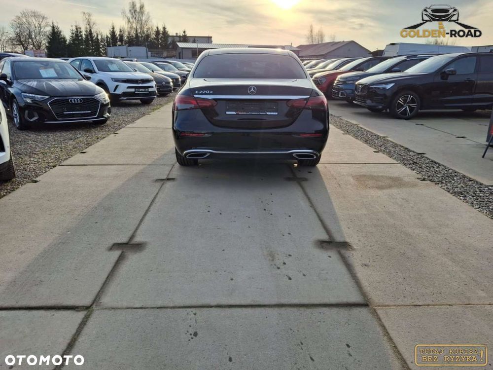 Mercedes-Benz Klasa E - 7