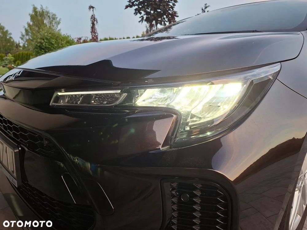 Suzuki Swace 1.8 Hybrid Premium Plus CVT - 26
