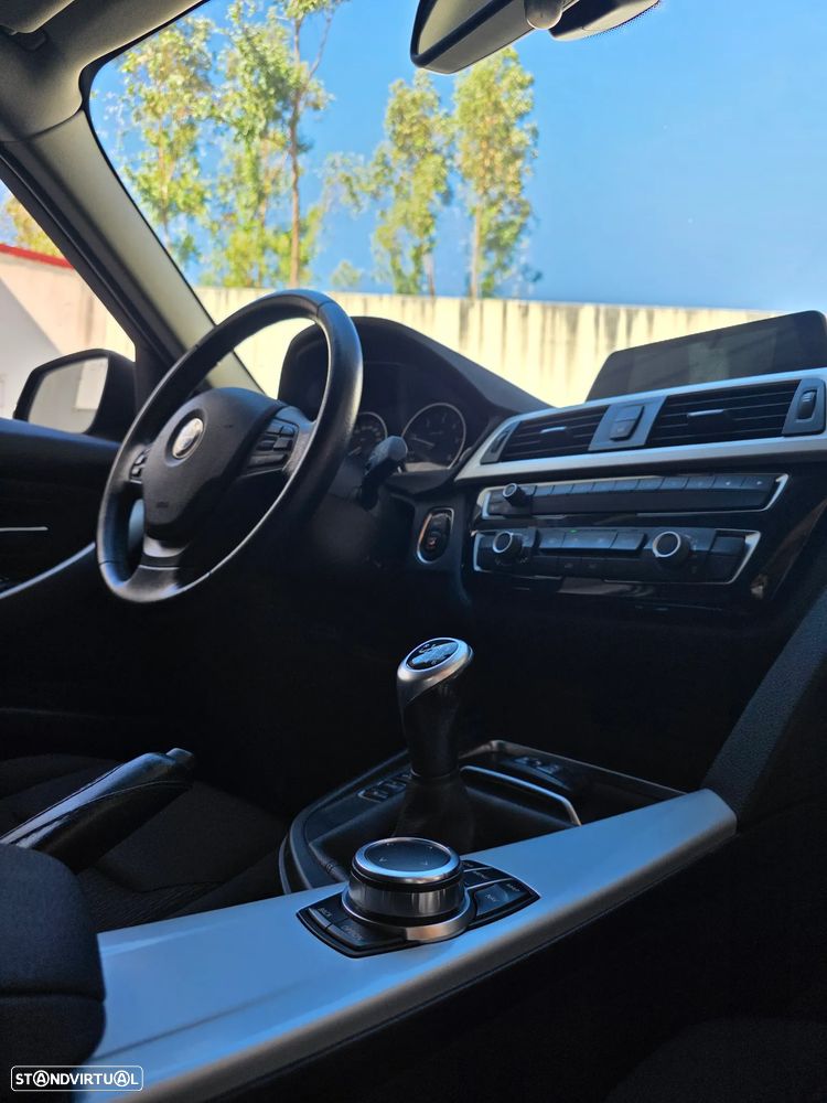 BMW 316 d Line Sport - 45