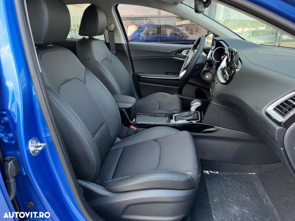 Kia XCeed - 8
