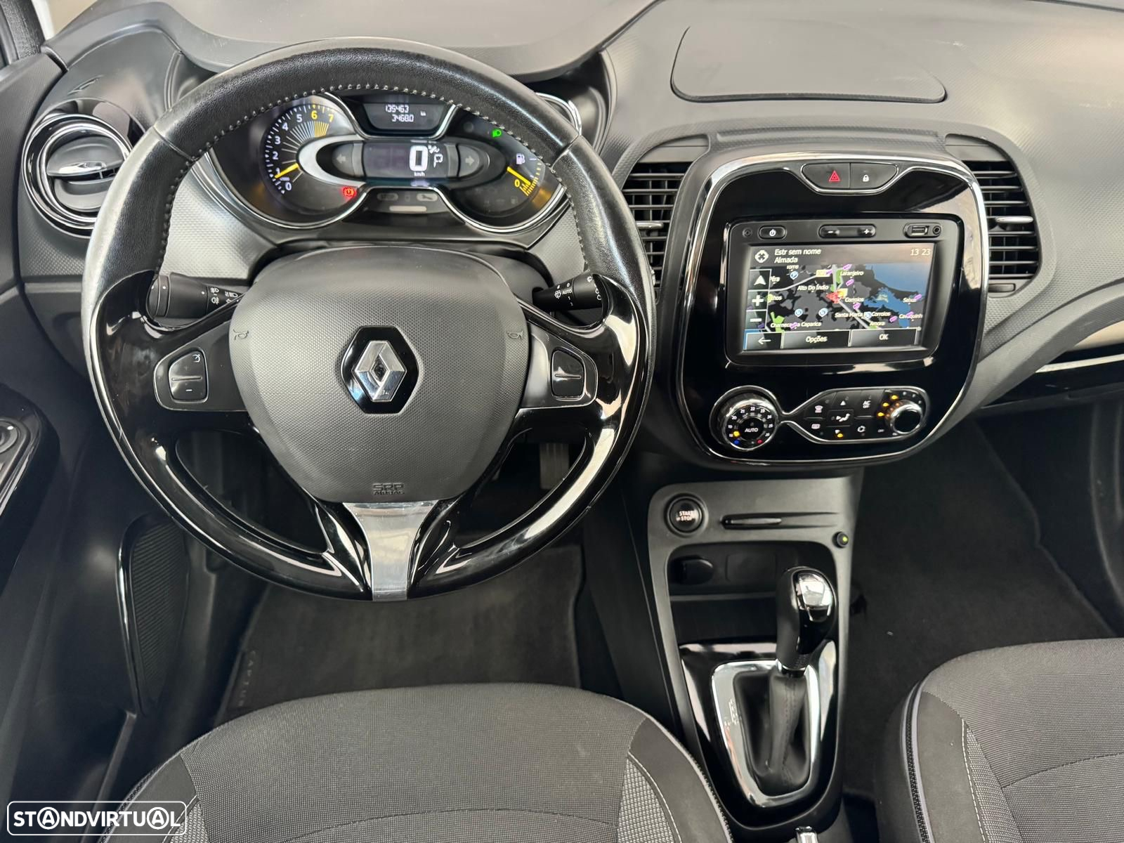Renault Captur 1.2 TCe Exclusive EDC - 13