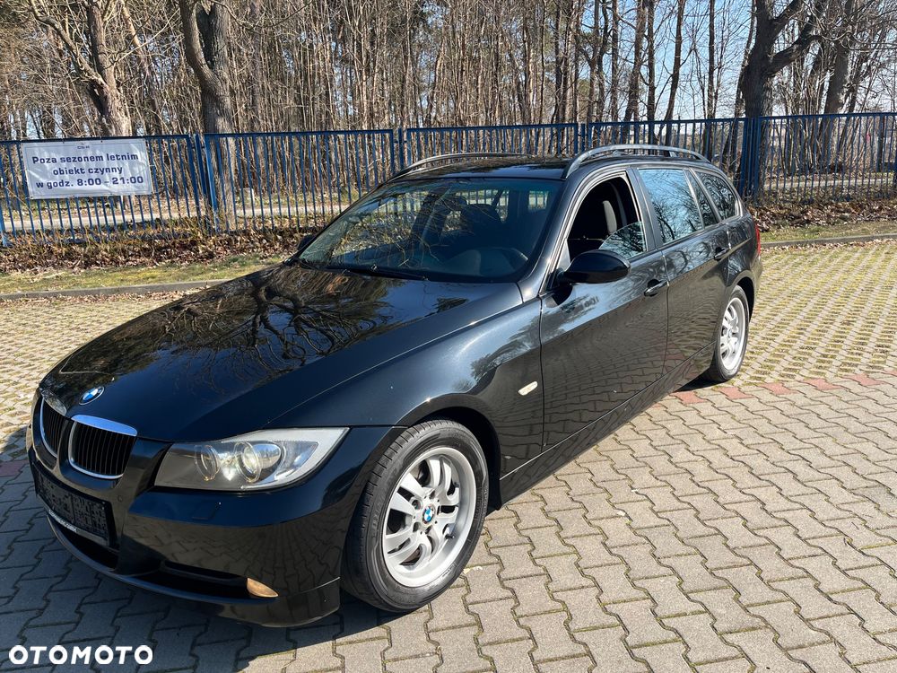 BMW Seria 3 - 1