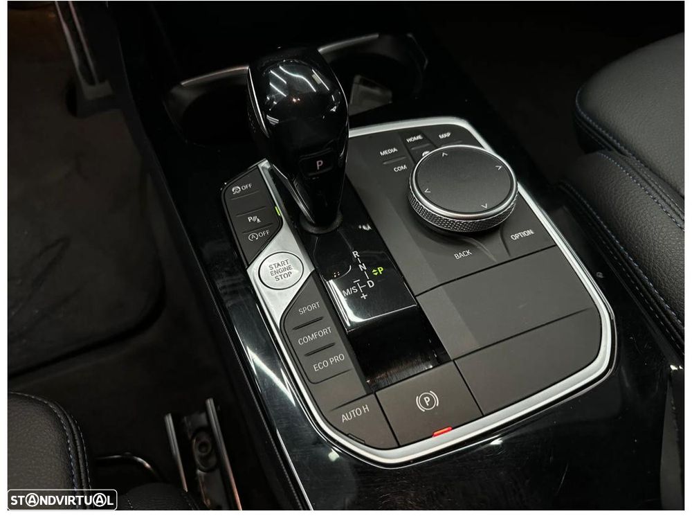 BMW 216 Gran Coupé - 18