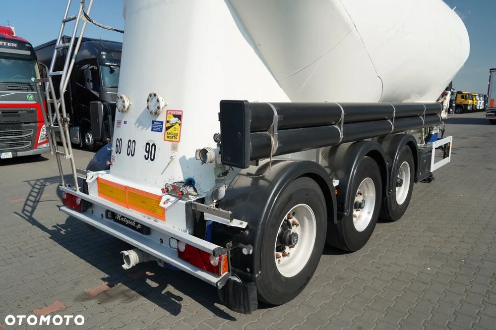 Feldbinder / CEMENTONACZEPA / 3 KOMORY / 36 000 L / SILOS / DO MATERIAŁÓW SYPKICH / ALUFELGI - 13