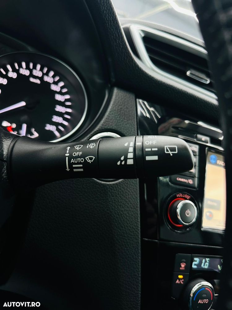 Nissan Qashqai 1.2 DIG-T TEKNA - 30