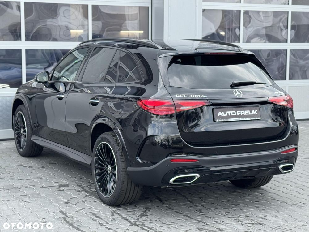 Mercedes-Benz GLC 300 de PHEV 4-Matic AMG Line - 11
