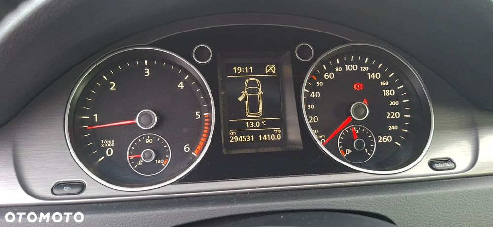 Volkswagen Passat 1.6 TDI BlueMotion - 30