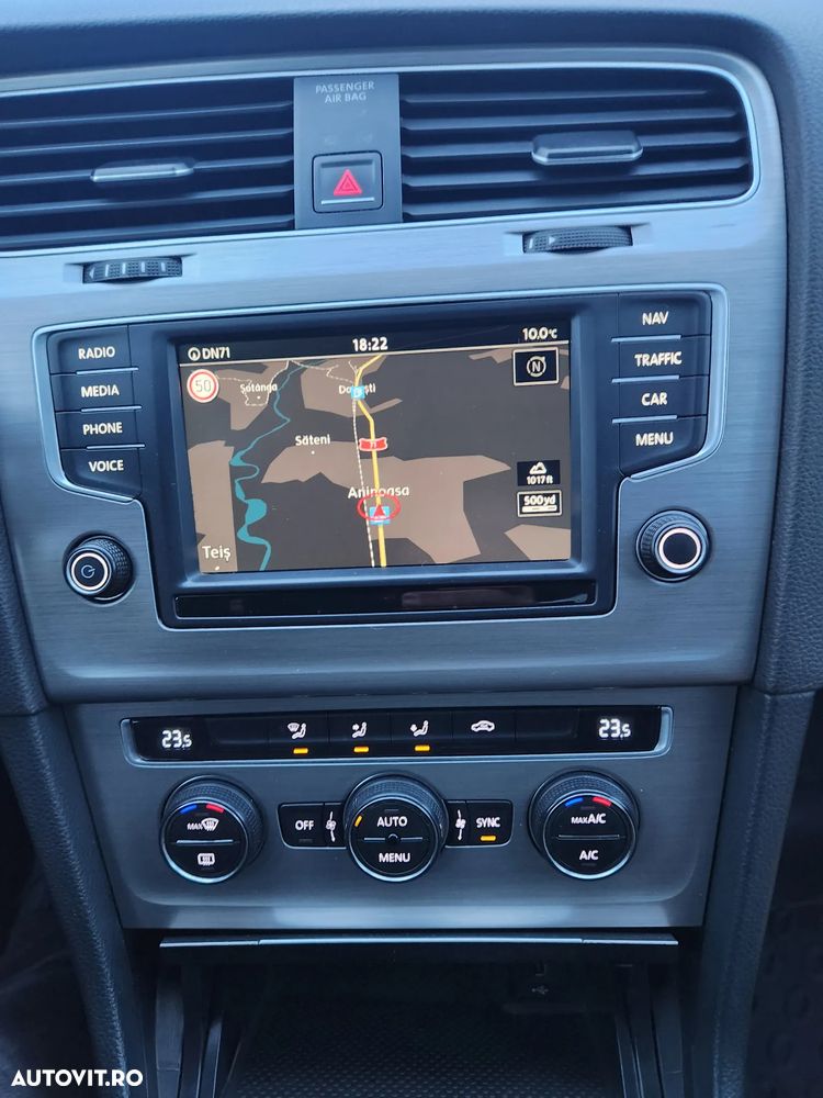 Volkswagen Golf 1.0 TSI BMT Trendline - 16