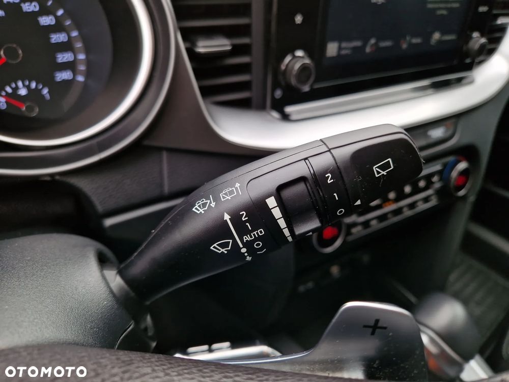 Kia XCeed 1.5 T-GDI M DCT - 19